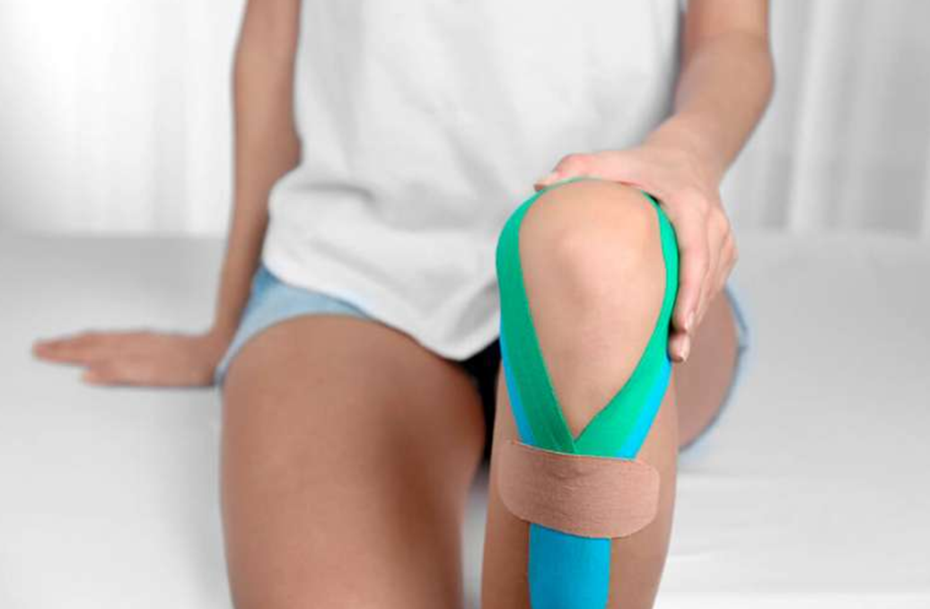 Какие проблемы помогут решить кинезиотейпы? Как их использовать?